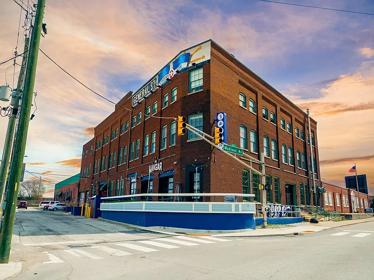 Lofts On Madison — Photo 45