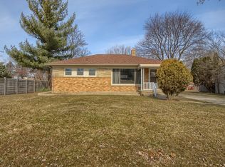 27230 W 6 Mile Rd, Redford, MI 48240