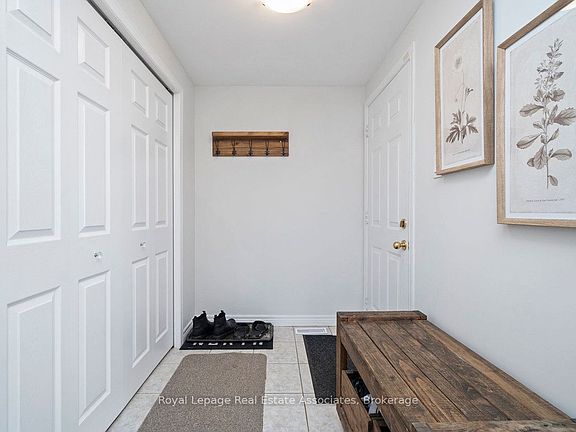 5th image of 23 Rachlin Dr