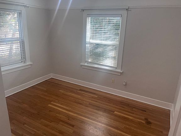 5th image of 1955 NW Raleigh St APT 2