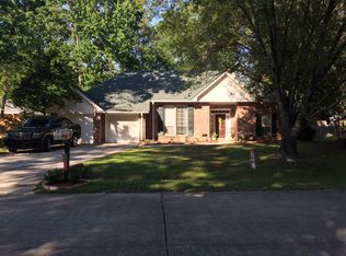 1042 Live Oak Loop, Mandeville, LA 70448