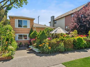 2334 McGilvra Blvd E, Seattle, WA 98112