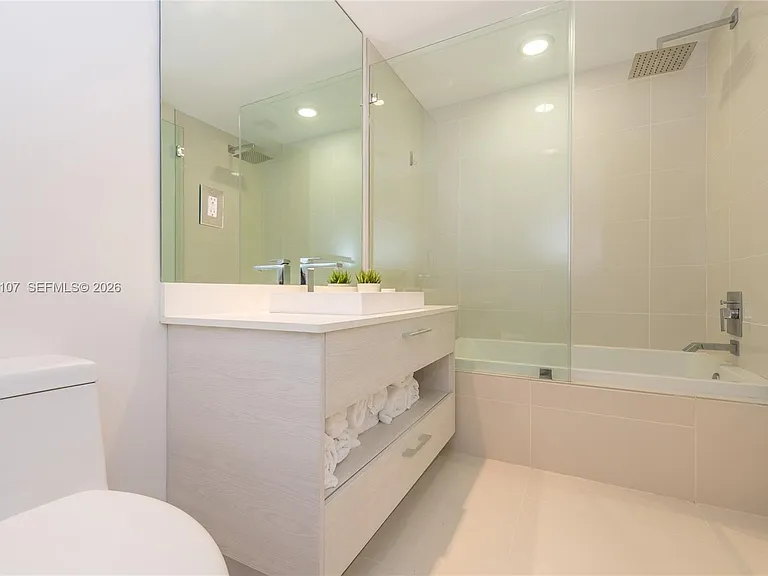 55 SW 9th St #1010 — Photo 12