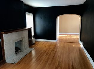 443 Des Plaines Ave APT 2F, Forest Park, IL 60130