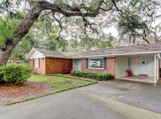 232 Tennessee Ave, Saint Simons Island, GA 31522