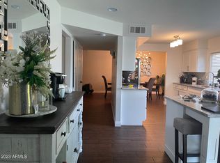 4254 E Vineyard Rd, Phoenix, AZ 85042