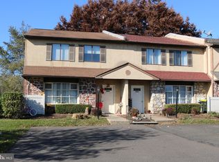 2029 Jason Dr, Huntingdon Valley, PA 19006