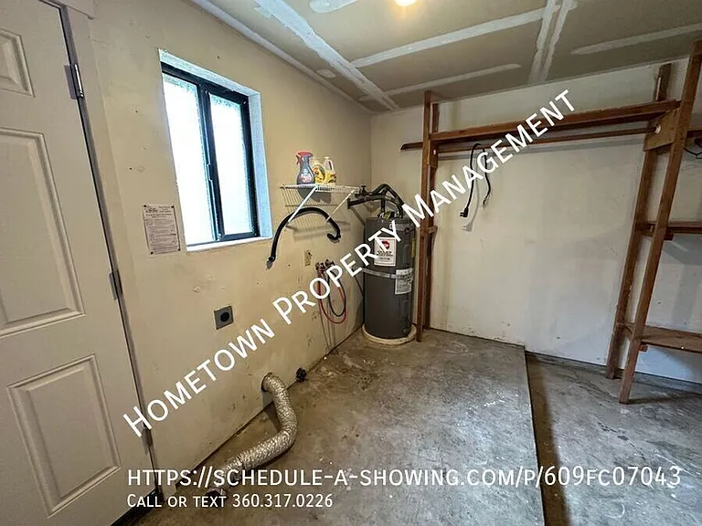 1617 Elizabeth St SE — Photo 6
