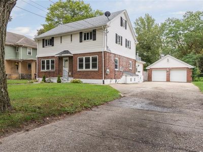 556 Harris Ave, Woonsocket, RI, 02895
