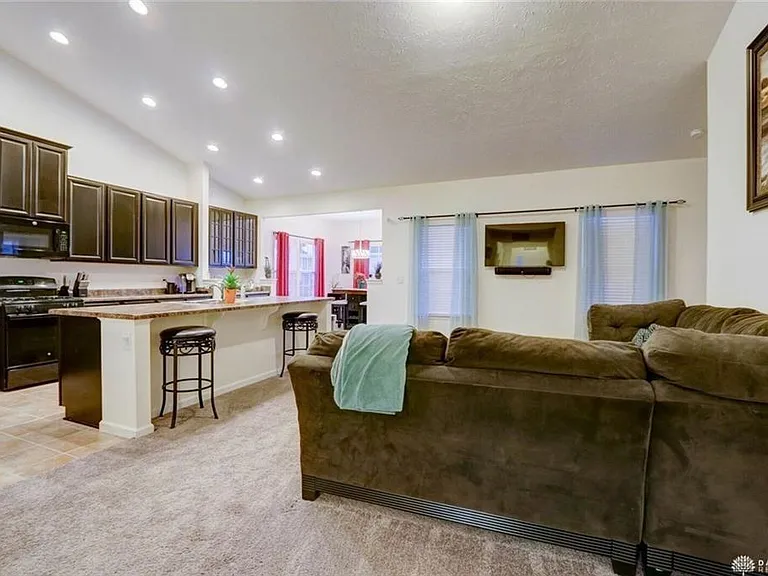 7267 Bostelman Pl — Photo 4