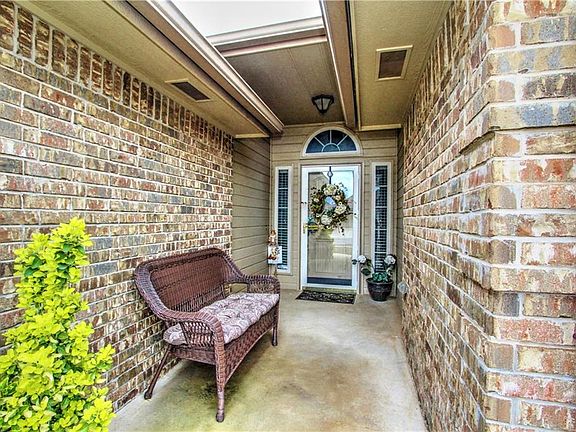 3rd image of 9005 S Lolly Ln