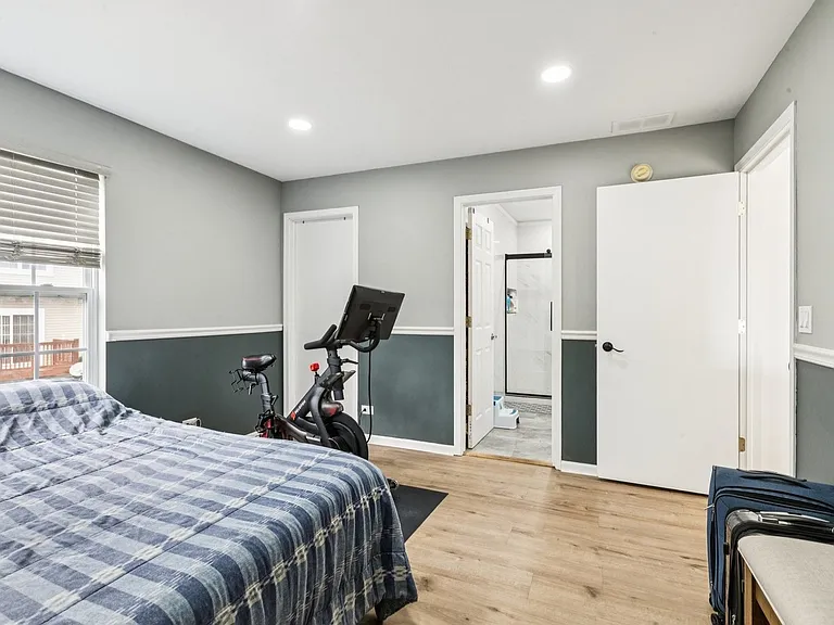 515 Declaration Ln — Photo 18