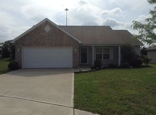 1237 Golden Eagle Dr, Troy, OH 45373