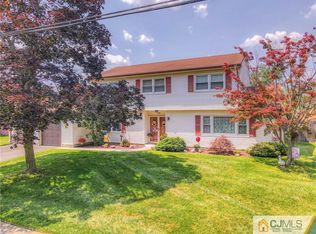 13 11th Ave, Monroe Township, NJ 08831