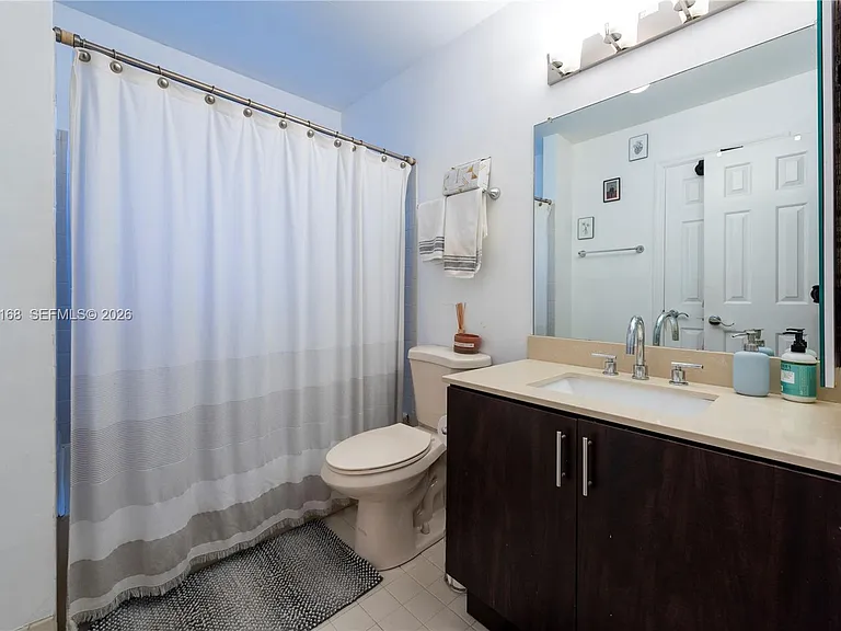 921 Bayberry Point Dr — Photo 10