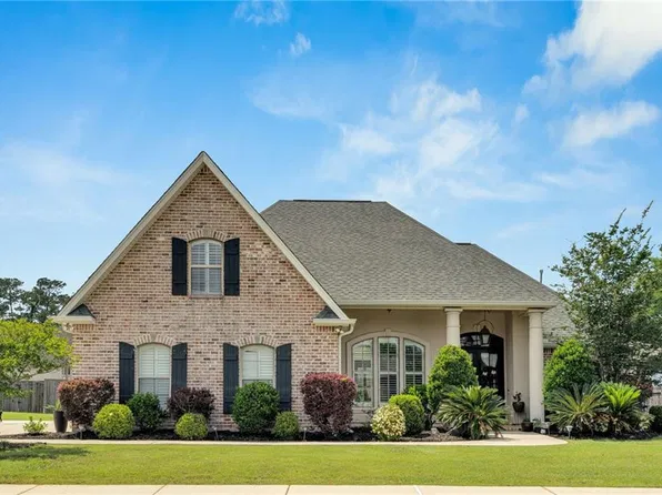 1267 Avenue Du Chateau, Covington, LA 70433