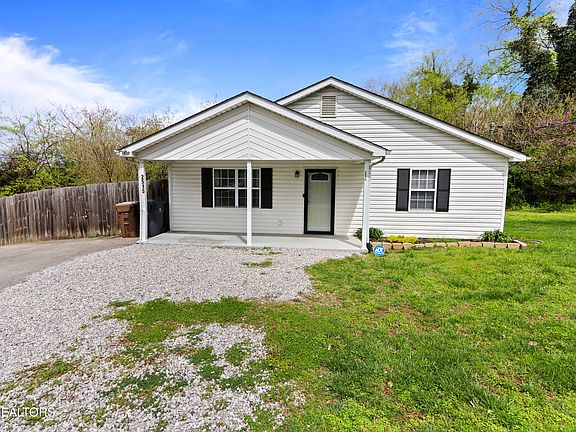 4th image of 2515 Shiloh Heights Way
