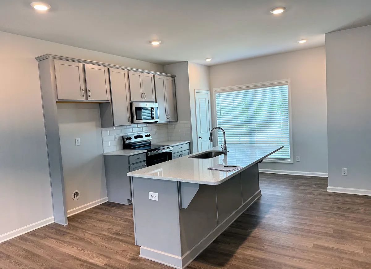 Building Photo - 6 Nickel Dr #0
