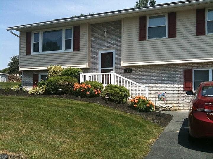 1st image of 349 Caraway Dr