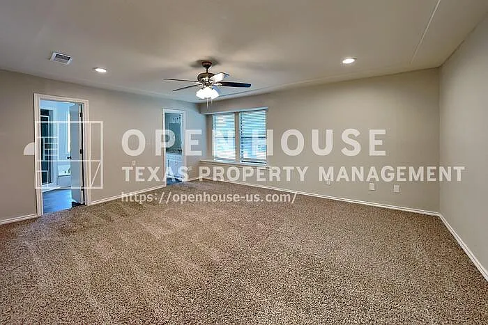 1114 Wilshire Dr — Photo 11