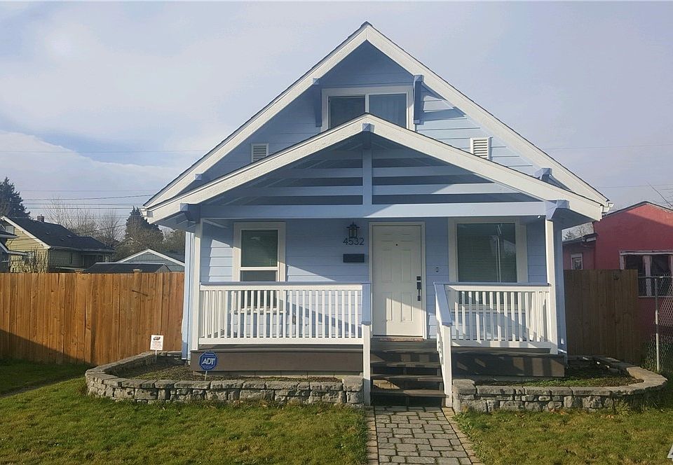 1st image of 4532 Yakima Ave