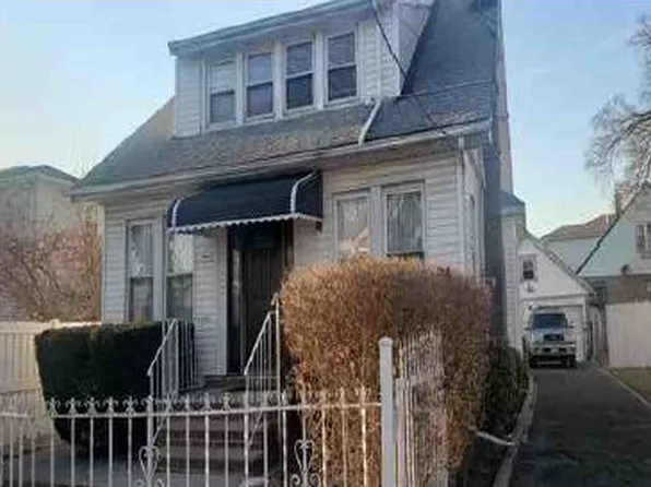 18611 Williamson Ave, Springfield Gardens, NY 11413