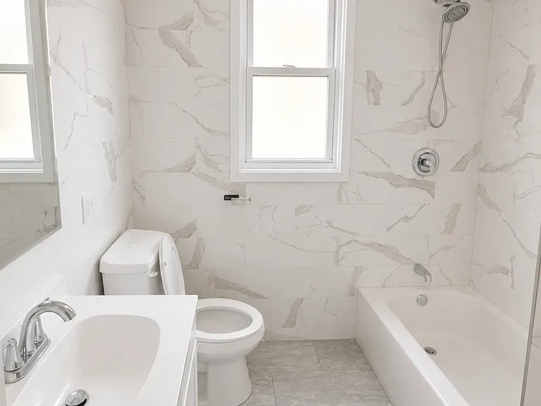152 W 33rd St #2 — Photo 8