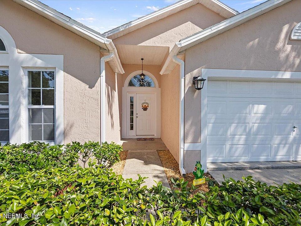2nd image of 11152 TIVERTON Court