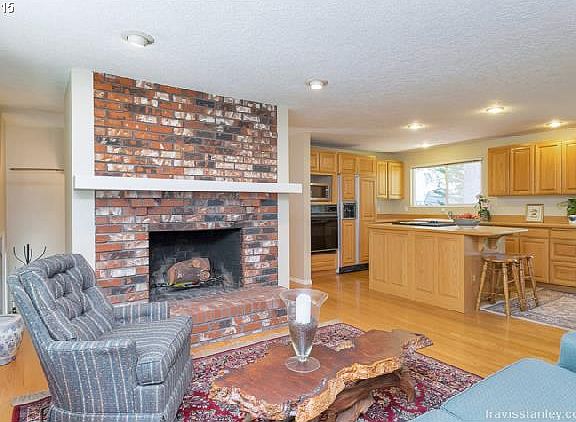 3rd image of 17111 S Seal Ct