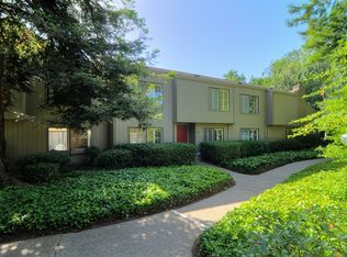 1101 Vanderbilt Way, Sacramento, CA 95825