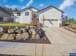 332 Taylor Creek Dr, Sweet Home, OR 97386