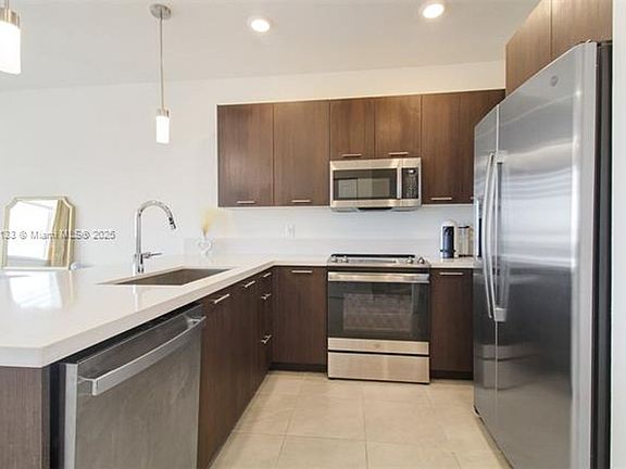 4th image of 10300 NW 66th St #305