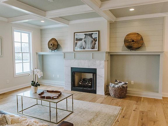 4th image of 2203 Patchen Lake Ln