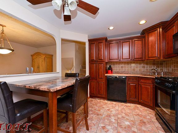 2nd image of 7322 Avenue
