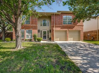 2204 Barton Springs Dr, Corinth, TX 76210
