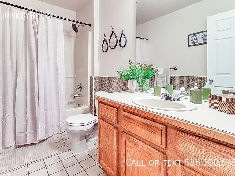 7274 Rachel Dr — Photo 20