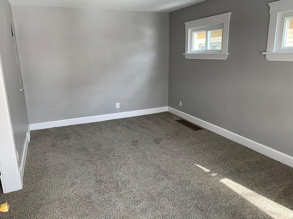 1st image of 1606 Galion Ave