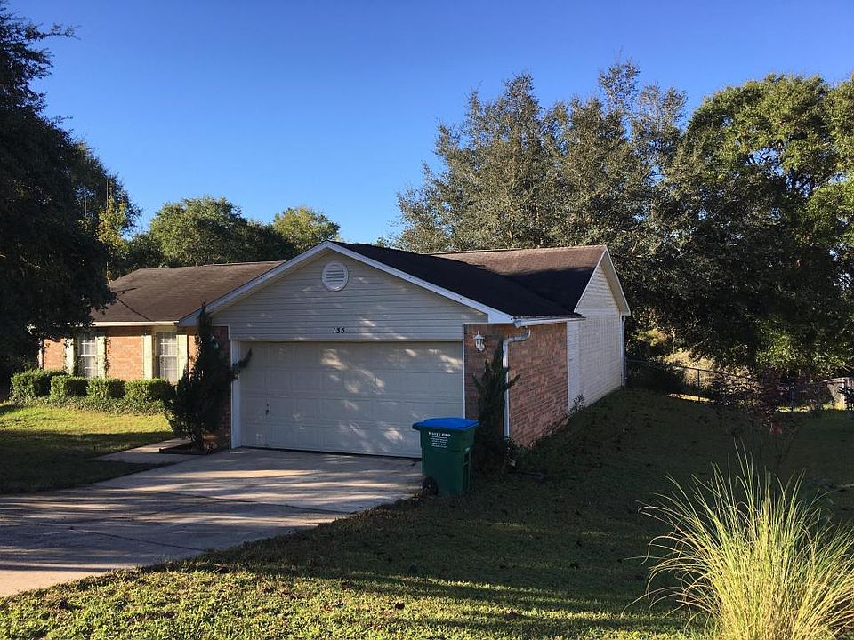 1st image of 135 Louise Dr