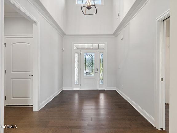 5th image of 5280 Marco Drive SE