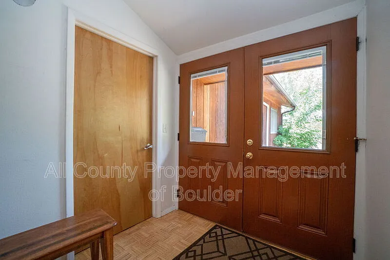 1 bed, 1.0 bath, 700 sqft, $1,700 — Photo 4