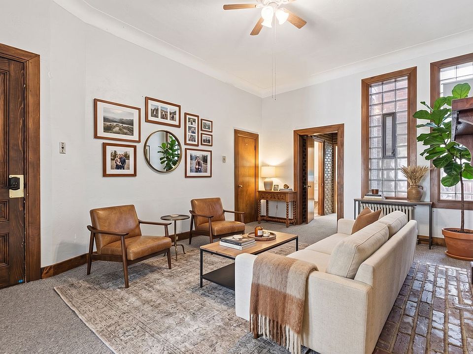 1st image of 149 43rd St Floor 1