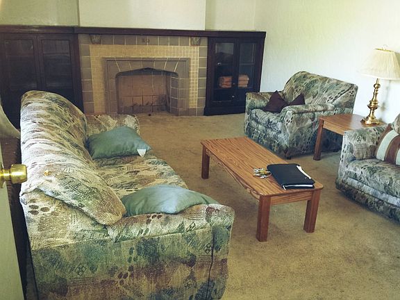 3rd image of 316 Semple St #316B
