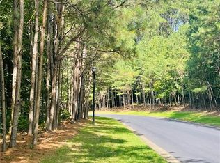 681 Hawks Ridge Dr, BALL GROUND, GA 30107