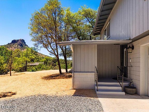 3rd image of 2040 W Thumb Butte Rd