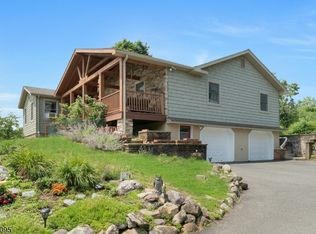 4 Northbrae Dr, Rockaway Twp., NJ 07005