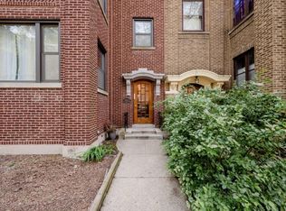 6642 N Newgard Ave #2, Chicago, IL 60626