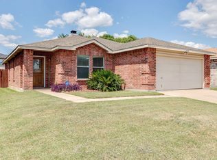 4028 Golden Horn Ln, Fort Worth, TX 76123