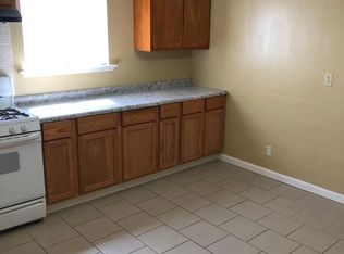 18 Boles Ave, Wentzville, MO 63385
