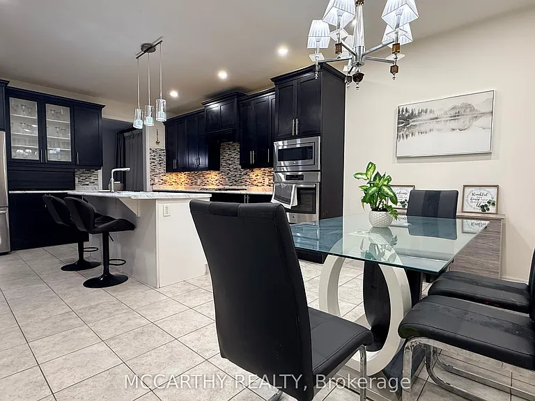 124 Johnson Dr — Photo 16