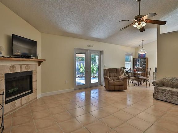 2nd image of 208 Sugar Creek Dr